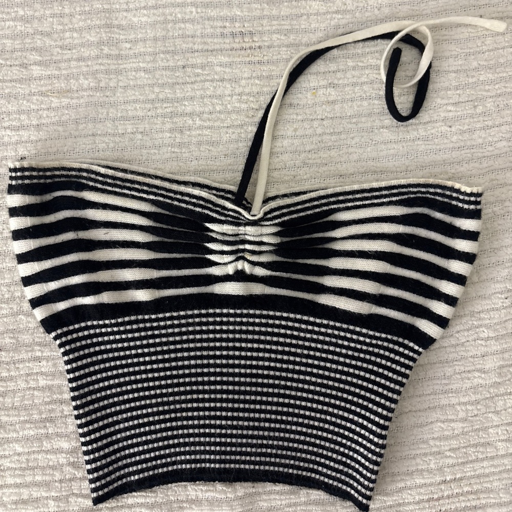 SHEIN Black and White Striped Crop Top
